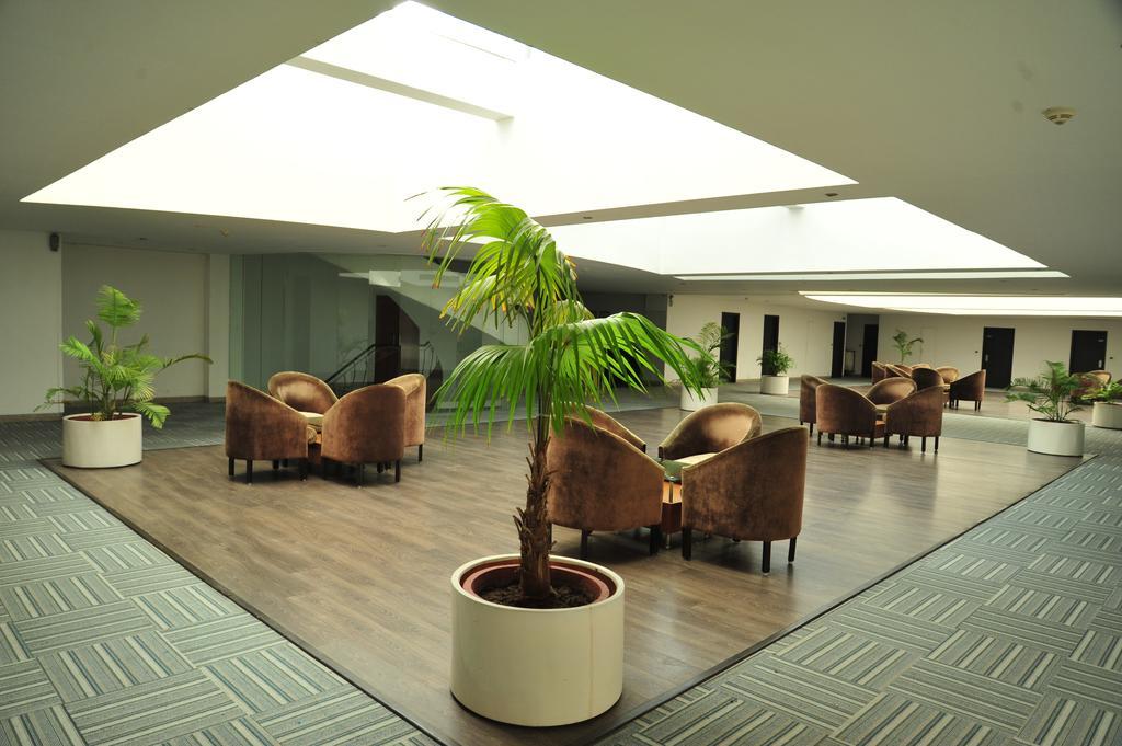 Hotel The Grand Bhagwati Ahmedabad Exterior foto